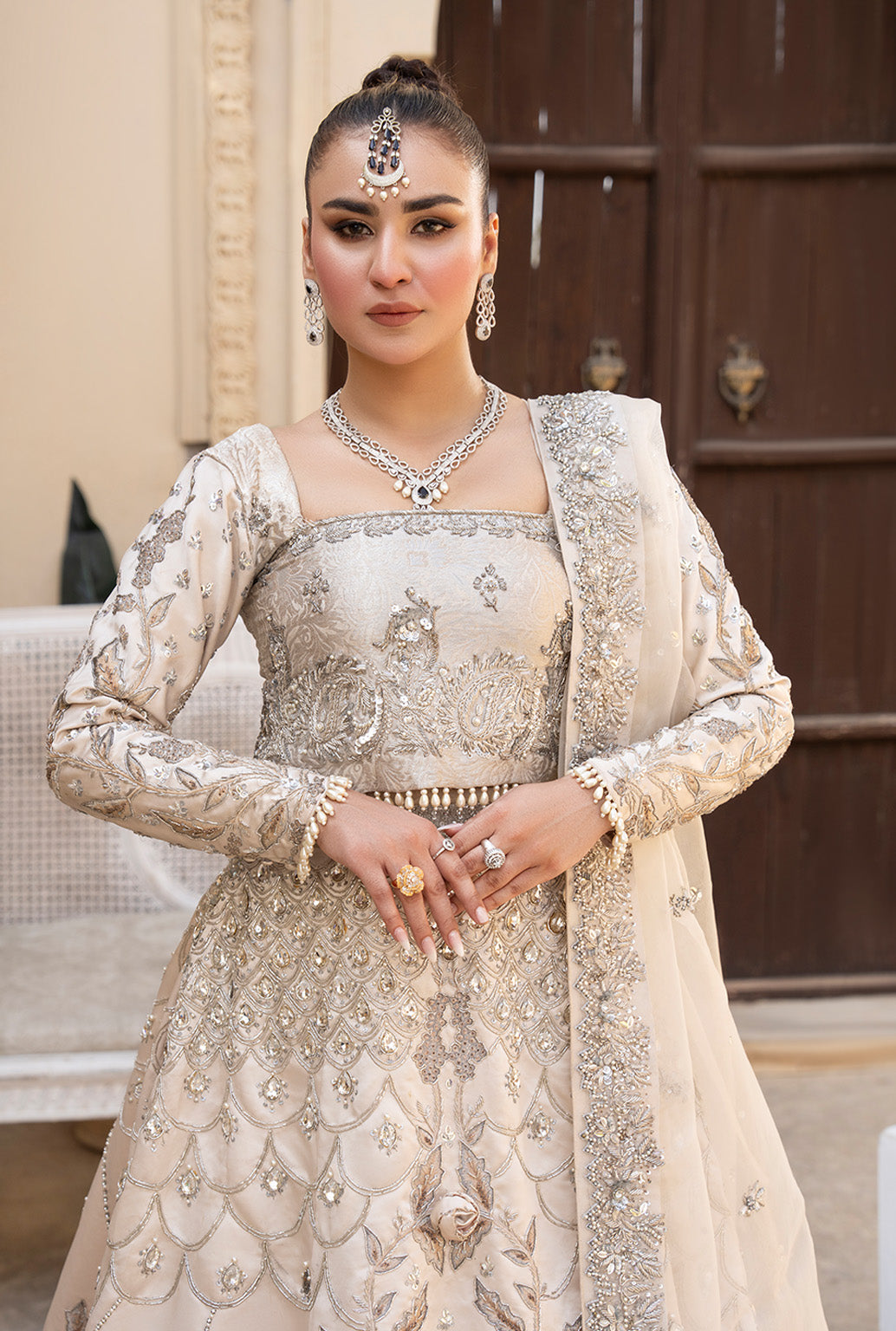 Gul-E-Naz NG-201